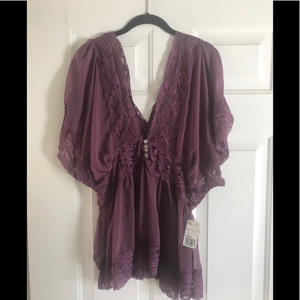 Forever 21 lace top